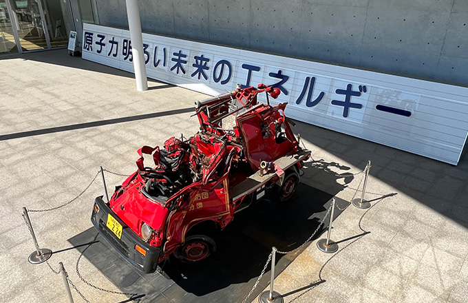 消防車と看板