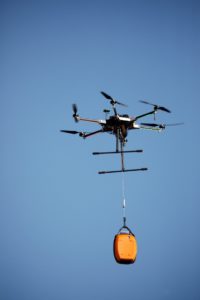 「『福島ロボットテストフィールドを用いた無人航空機利活用事業の認定とパブリックセーフティのあり方に関する調査事業』に係る公開実証試験」（JUIDA）;